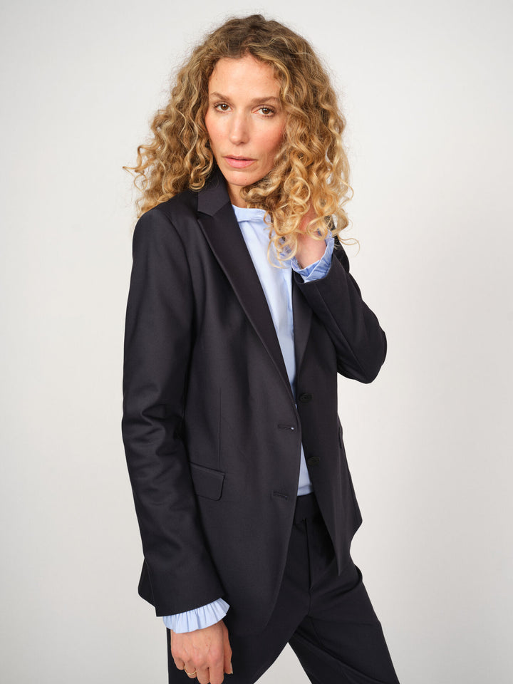 Veston classique avec deux boutons Mary