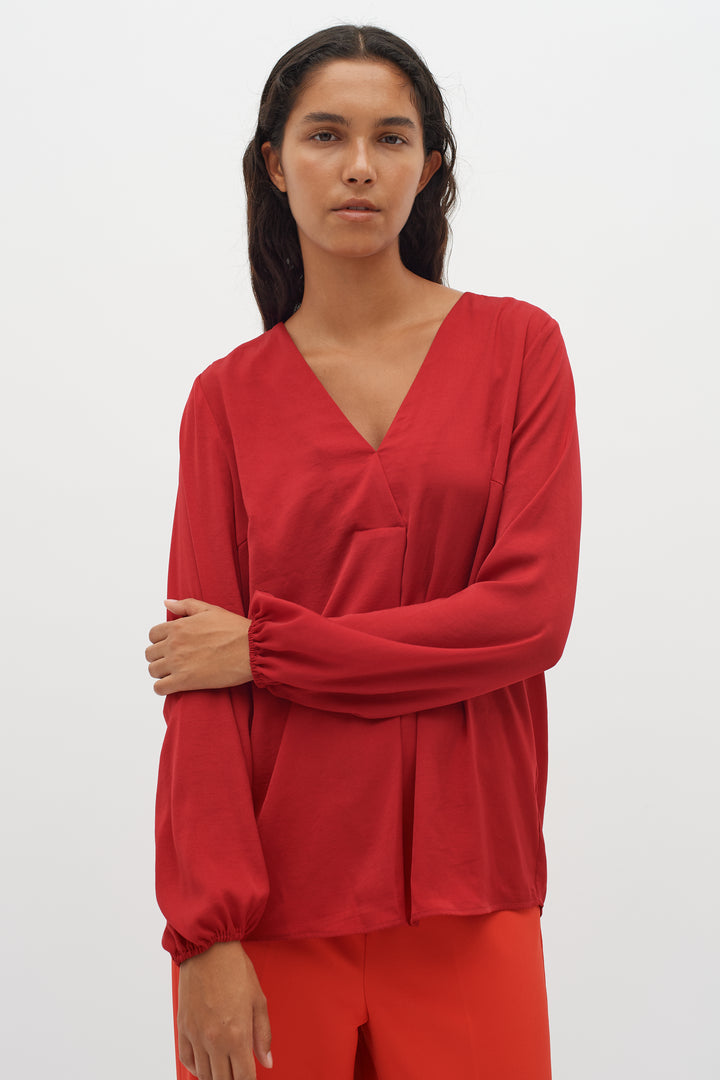 Blouse légère avec col V Rinda - Rouge
