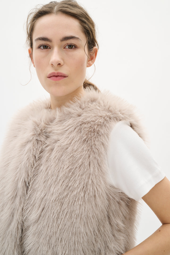 Gilet en fausse fourrure Zaziah