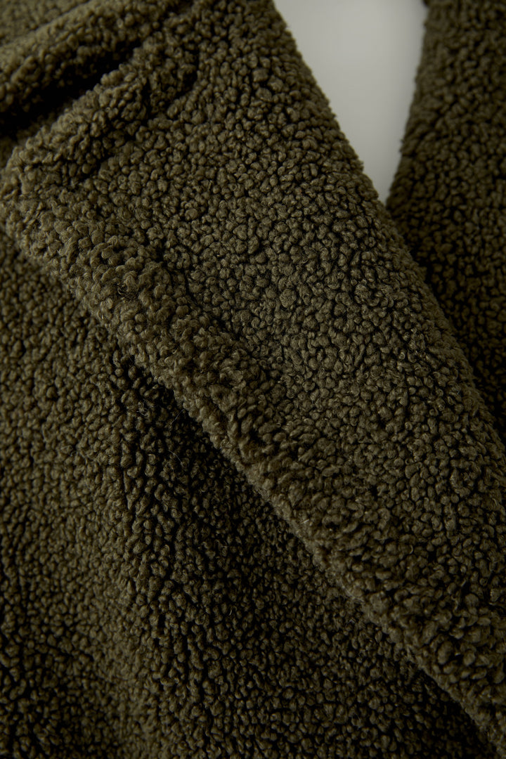 Manteau long kaki en sherpa