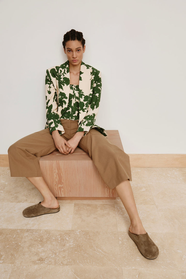 Pantalon évasé de longueur culotte