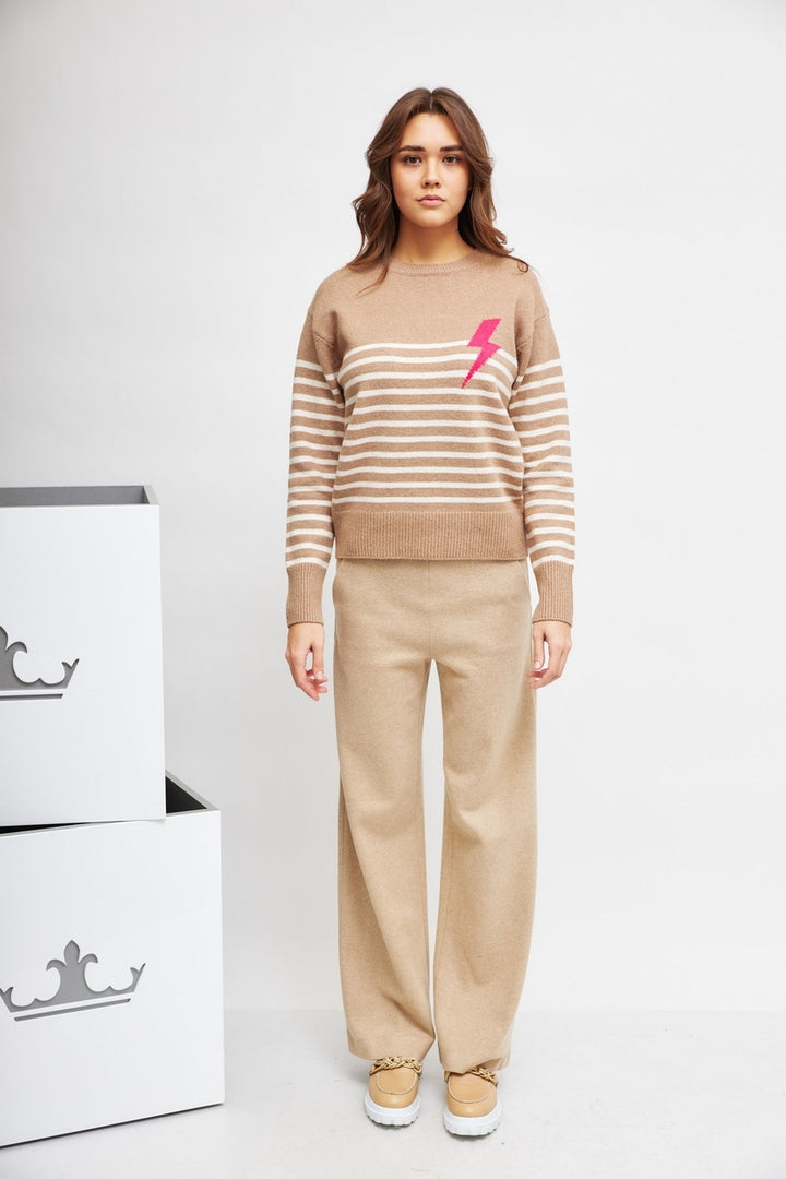 Pull rayé avec motif éclair