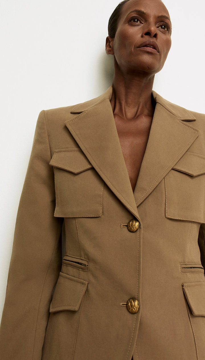 Veston style safari avec poches utilitaires