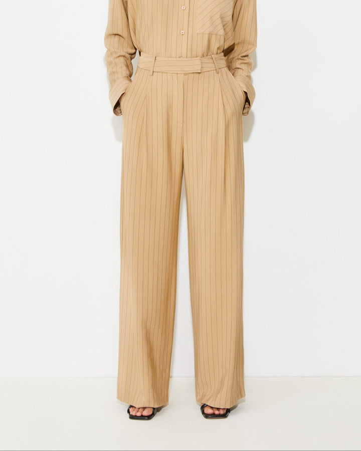 Pantalon tailleur avec rayures Jill