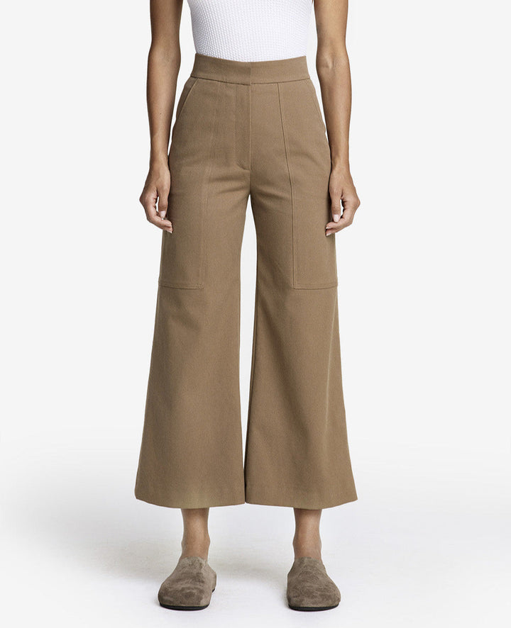 Pantalon évasé de longueur culotte