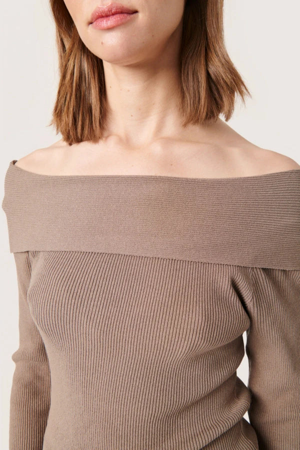 Pull épaules dénudées Indianna