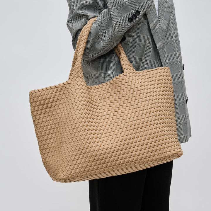 Sac tressé large avec pochette amovible Sky's The Limit