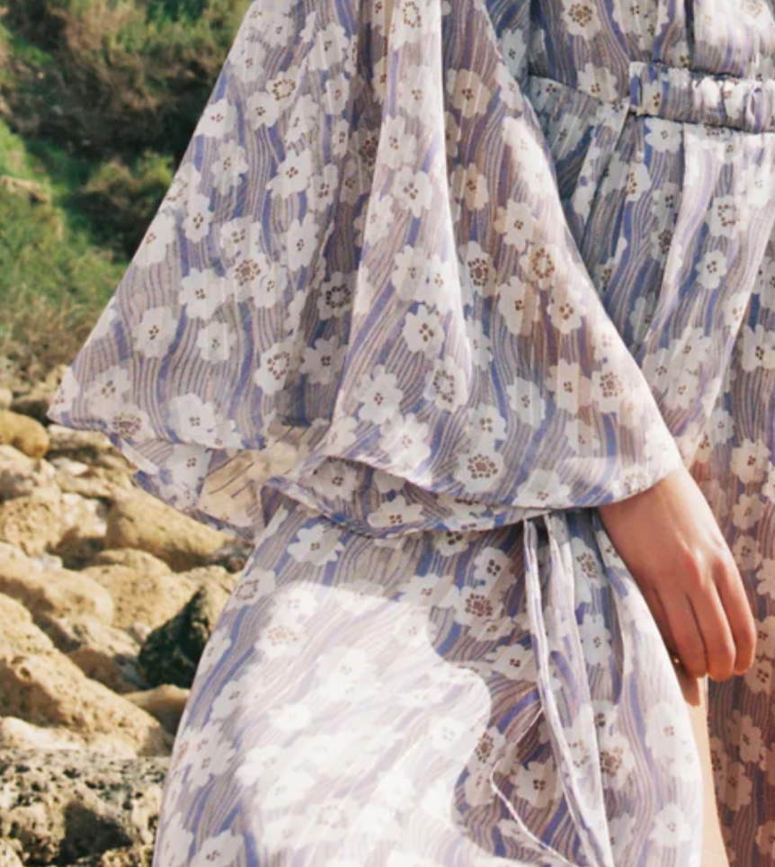 Tenues de soirée chics et élégantes pour femmes