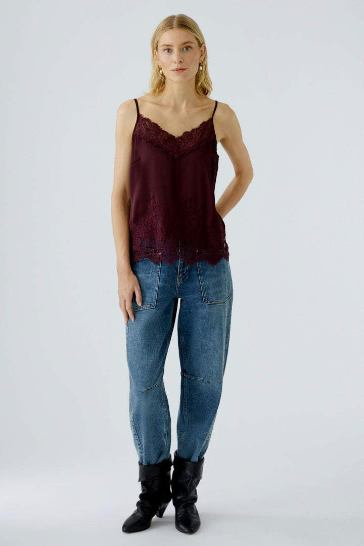 Camisole soyeuse à dentelle