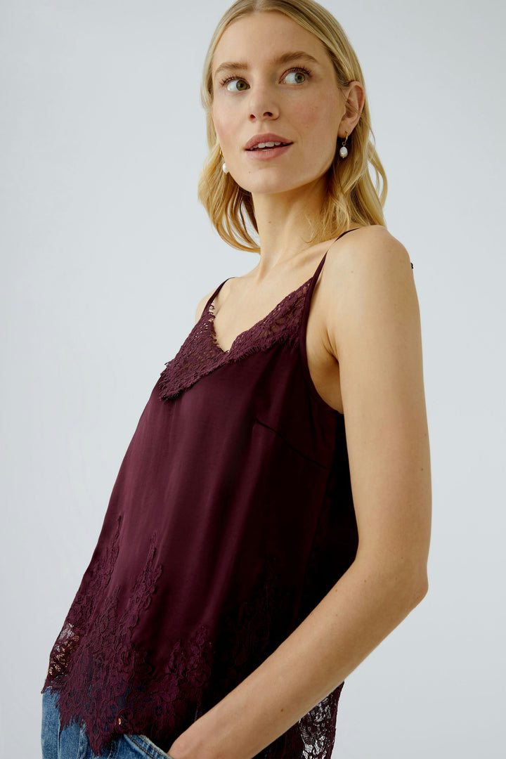 Camisole soyeuse à dentelle