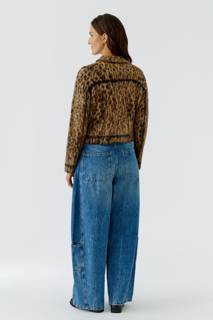 Veste courte en maille à motif léopard