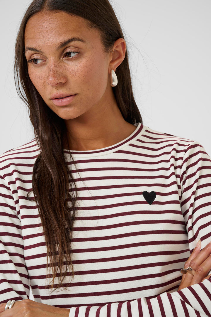 T-shirt rayé avec coeur brodé à manches longues Liddy