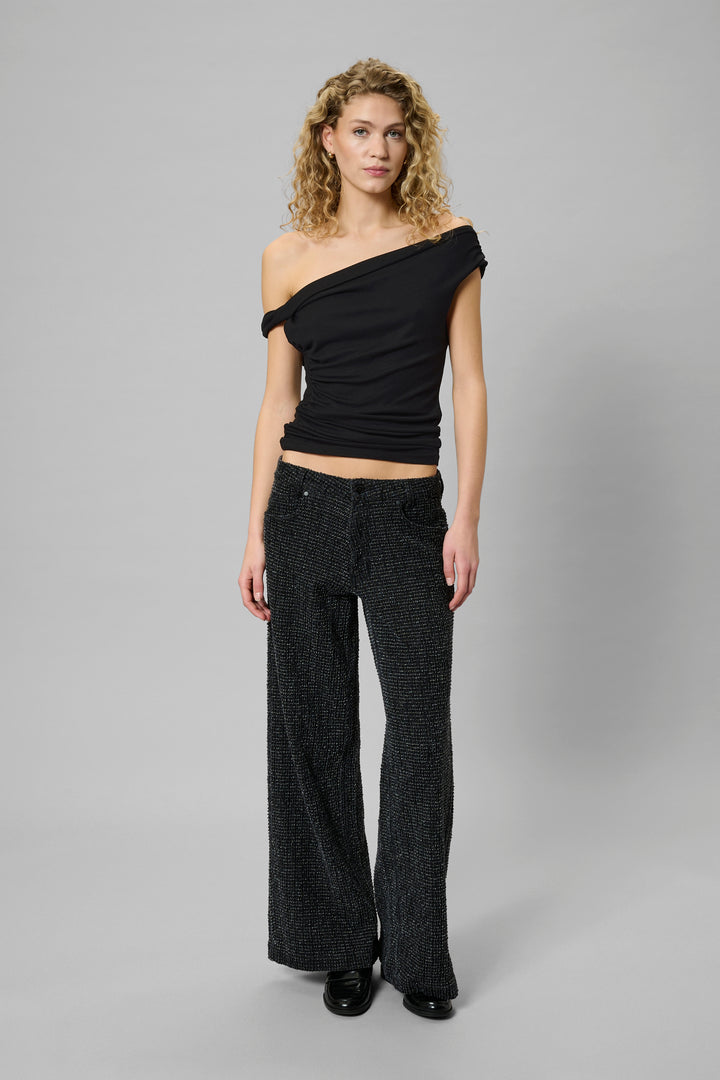 Haut asymétrique avec épaule dénudée Giggo