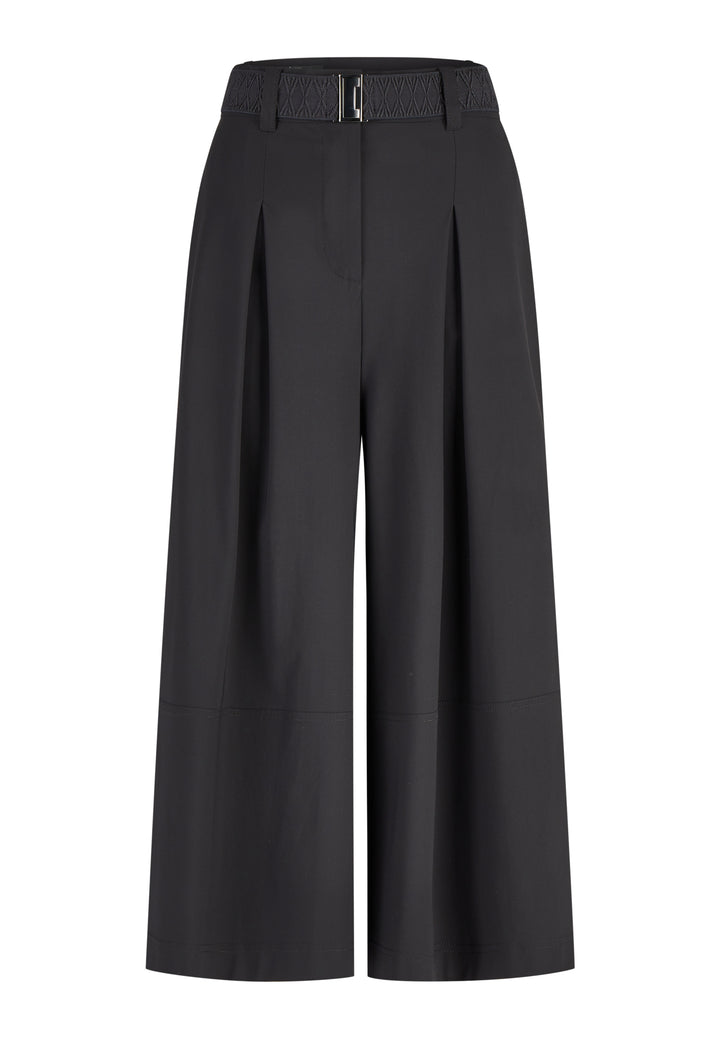 Pantalon large à pinces avec ceinture