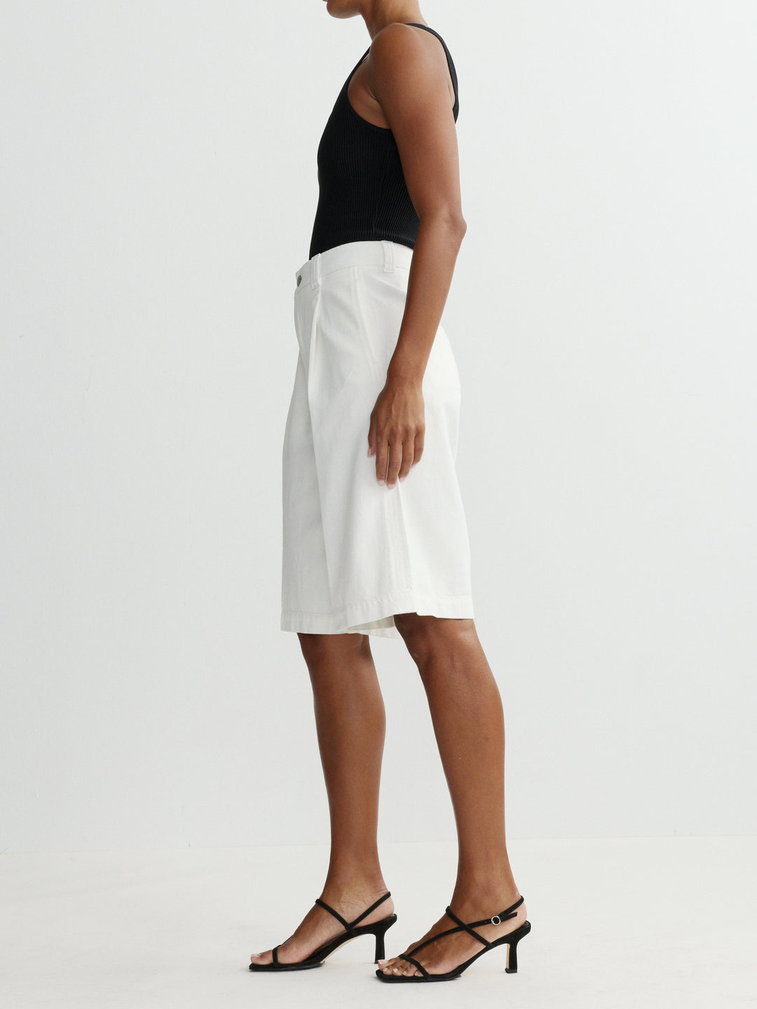 Short à jambe large et taille haute Hepburn