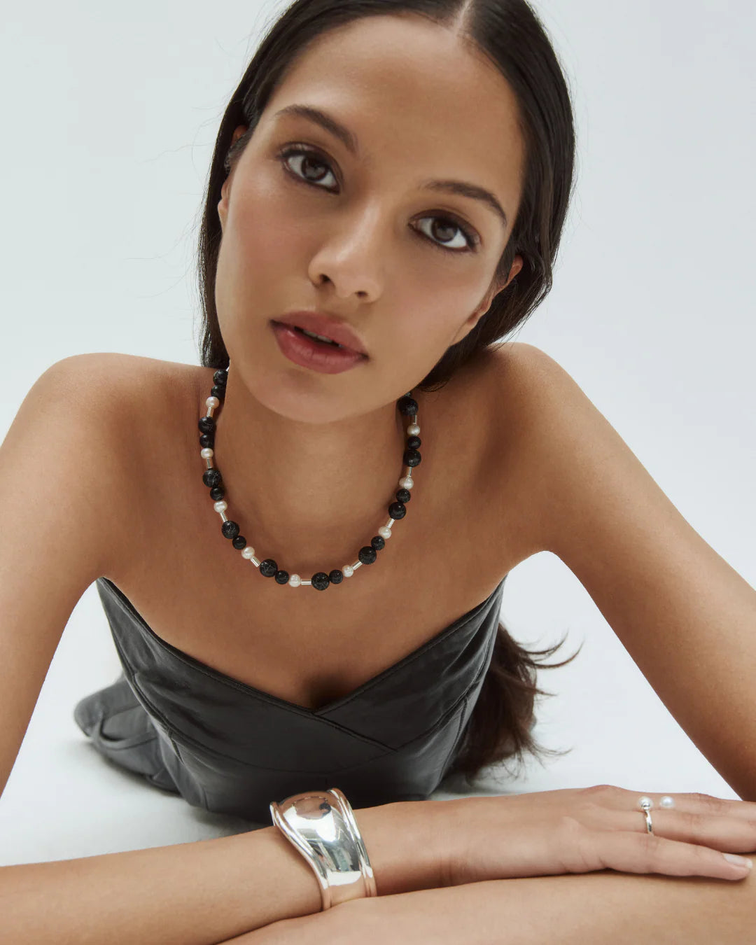 Collier de perles bicolores Viola