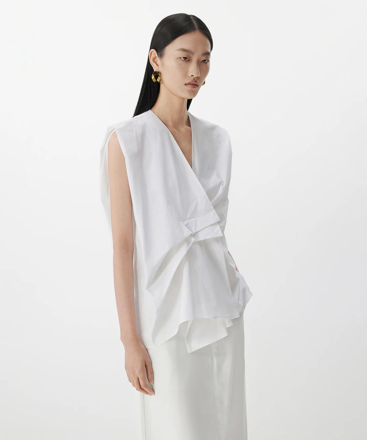 Blouse sans manches à plis asymétriques