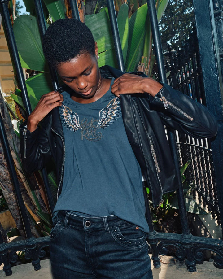 T-shirt avec motif perlé d'ailes Faye
