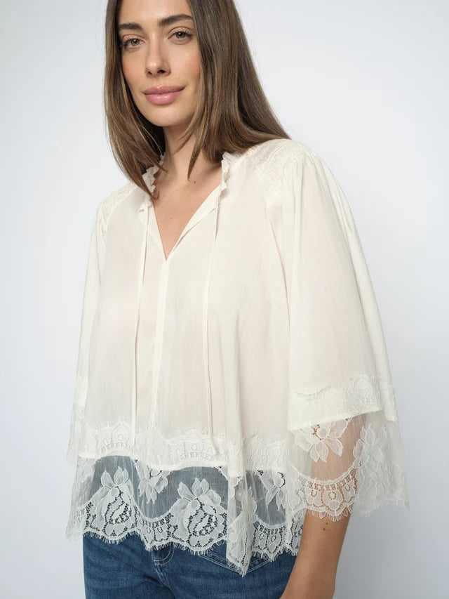 Blouse ample Eisa Tess à dentelle