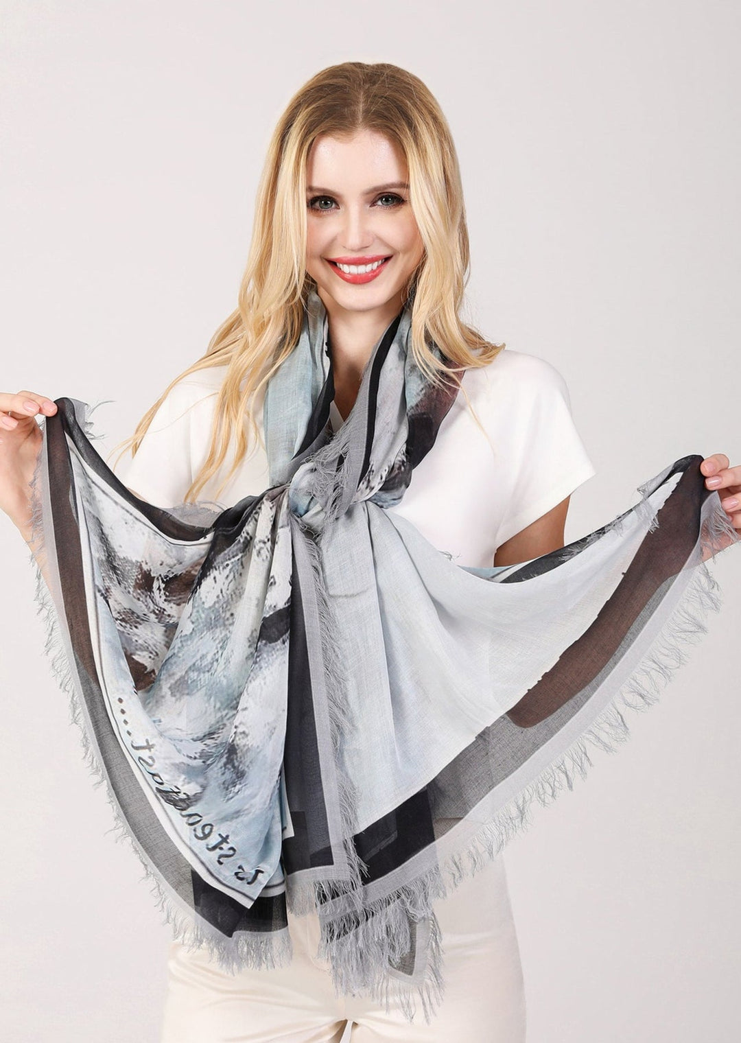 Foulard Le Cheval en soie et modal Steadfast