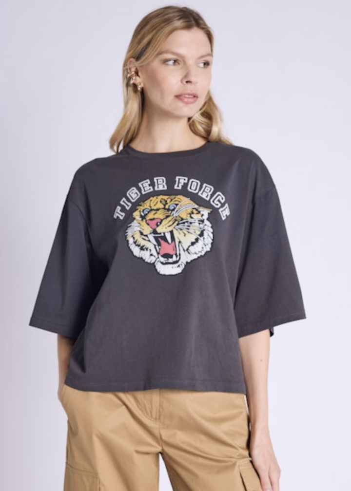 T-shirt ample avec imprimé et écriture "Tiger Force"