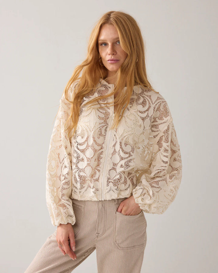 Bomber en dentelle