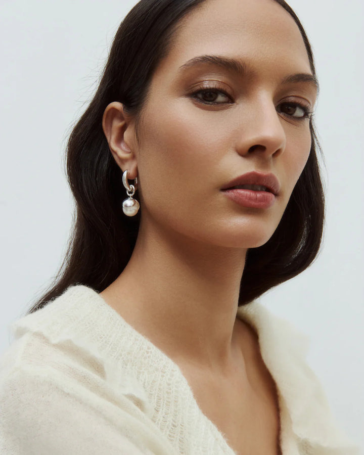 Boucles d'oreilles anneaux avec perles Snow Drop