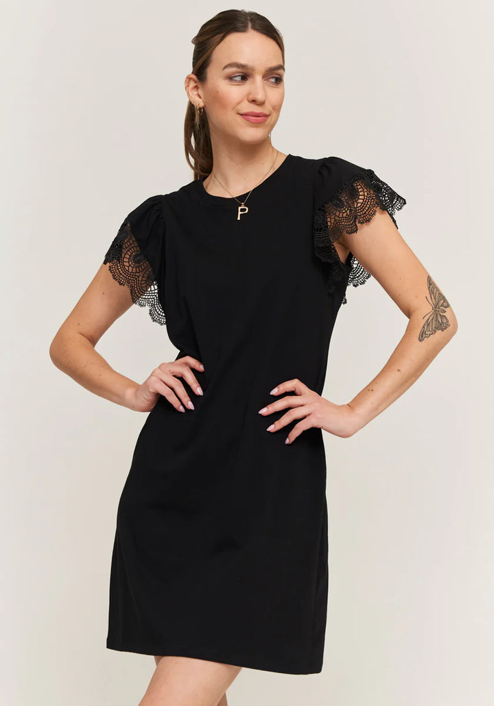 Robe t-shirt manches en dentelle