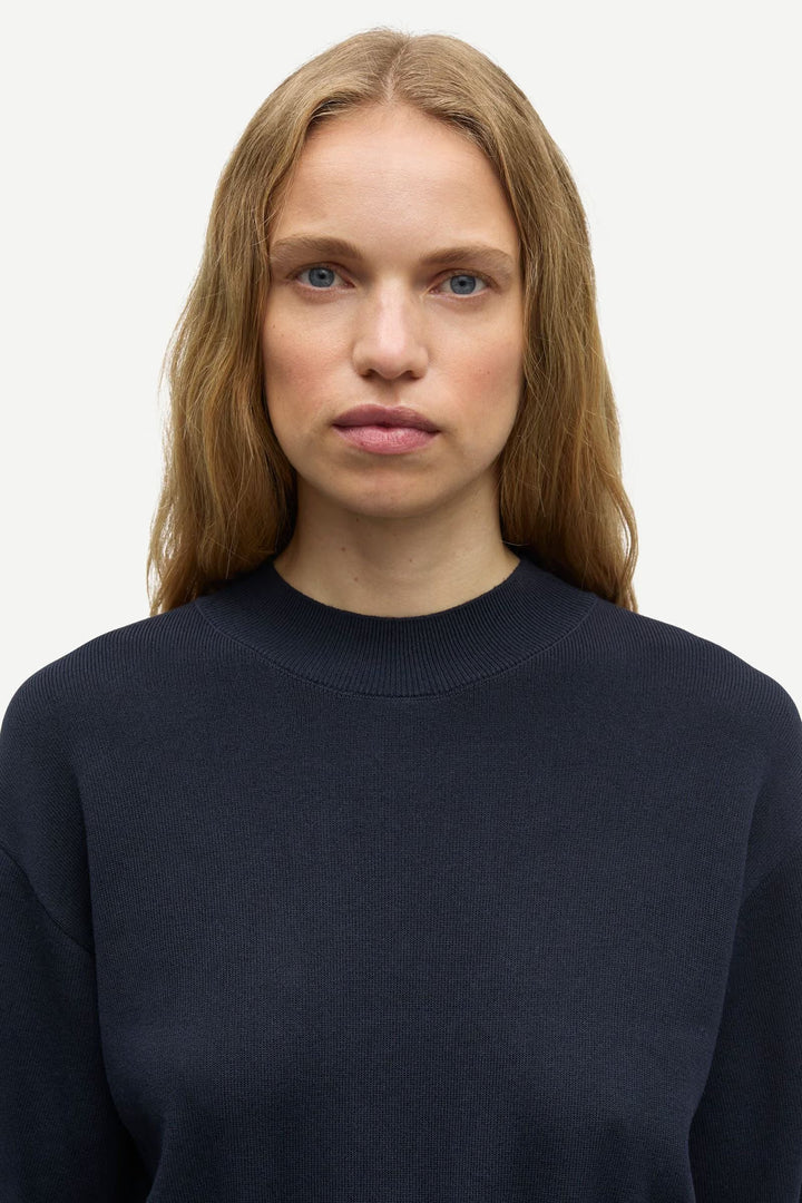 Pull manches courtes à taille ajustée Satatiana