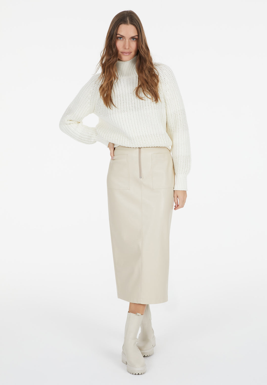 Jupe midi en faux cuir avec poches plaquées