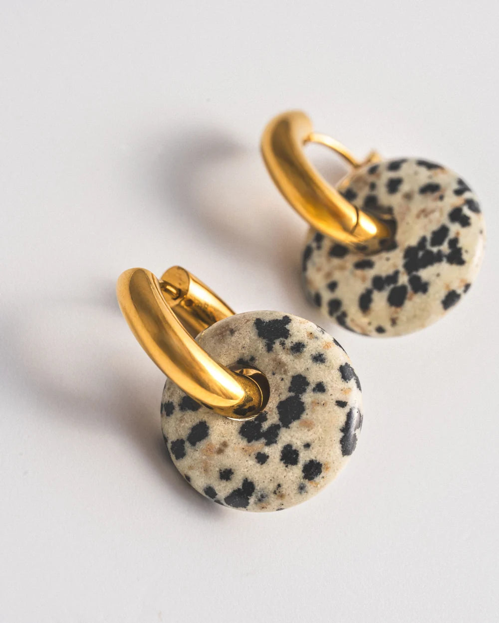 Boucles d'oreilles anneaux Dalmatian Jasper