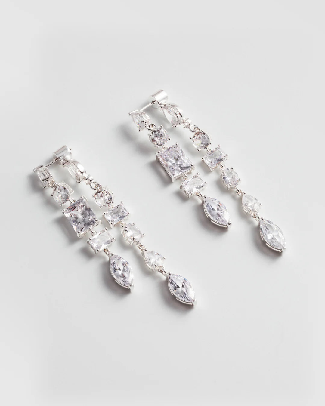 Boucles d'oreilles à pierres scintillantes Drip Drop