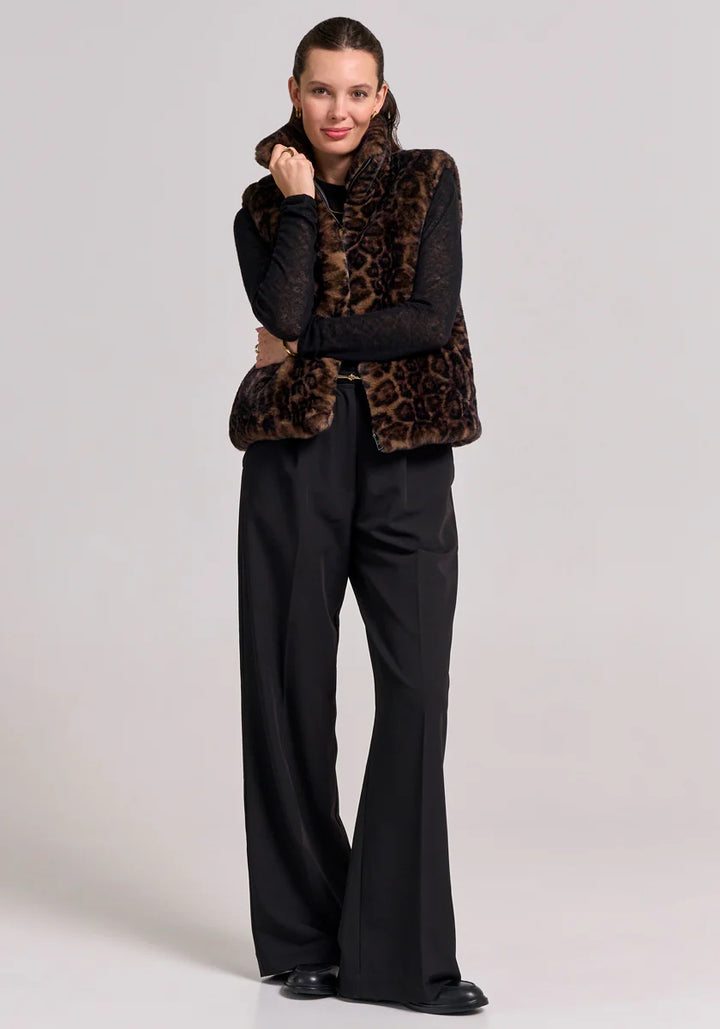 Gilet en fausse fourrure avec motif léopard