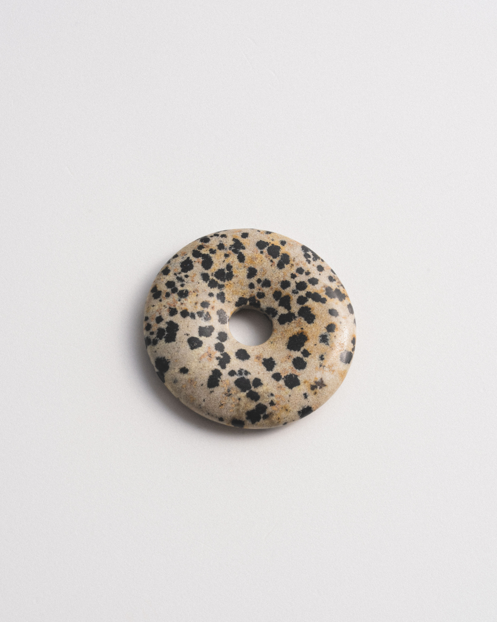 Pendentif rond en pierre Dalmatian Jasper