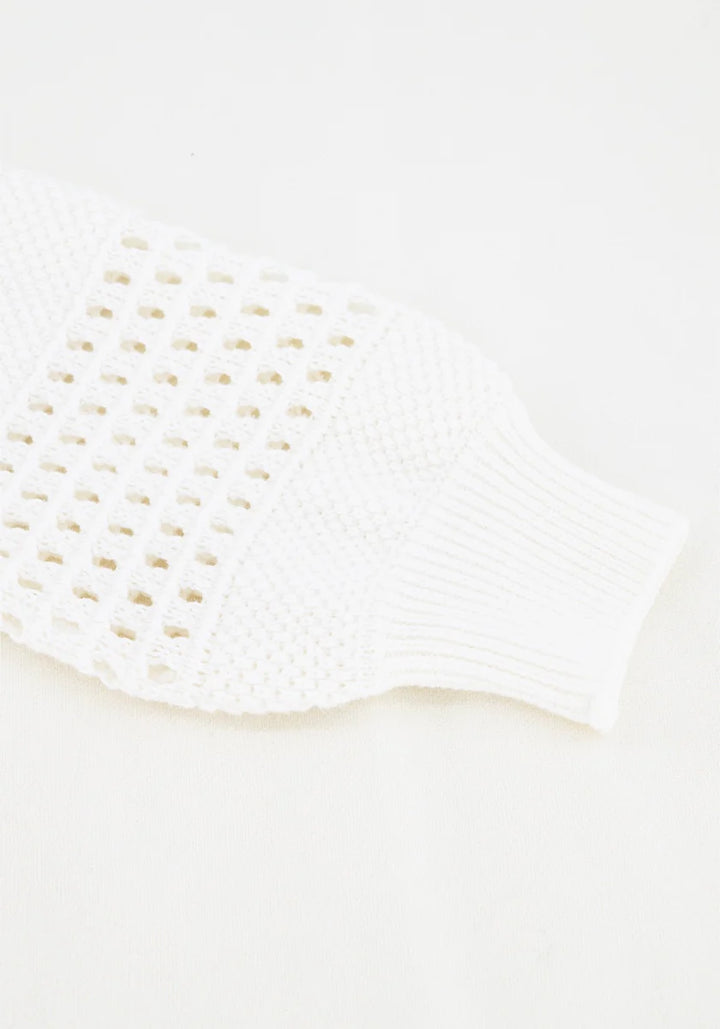 Veste texturée à manches ajourées
