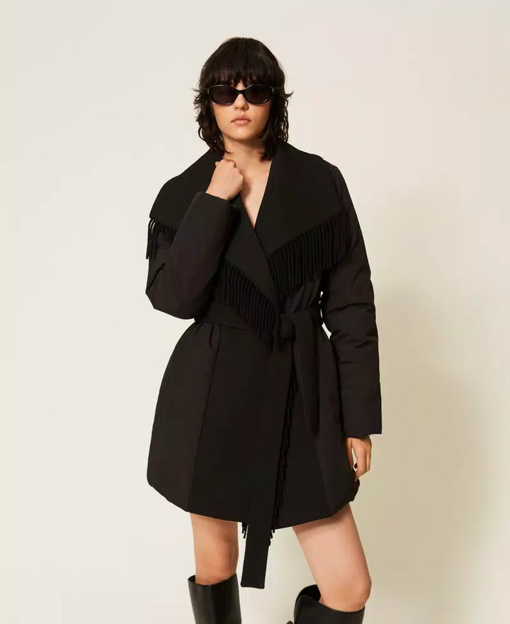 Veste matelassée ceinturée à franges