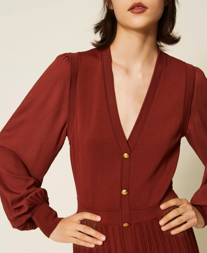 Robe longue en maille ajourée à effet cardigan