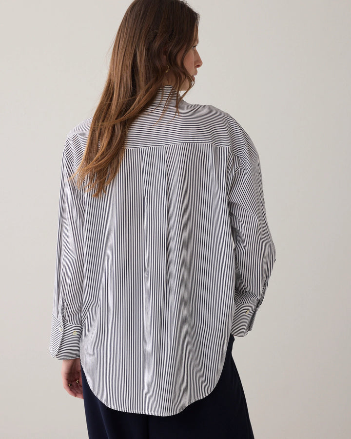 Chemise ample à rayures et motif floral