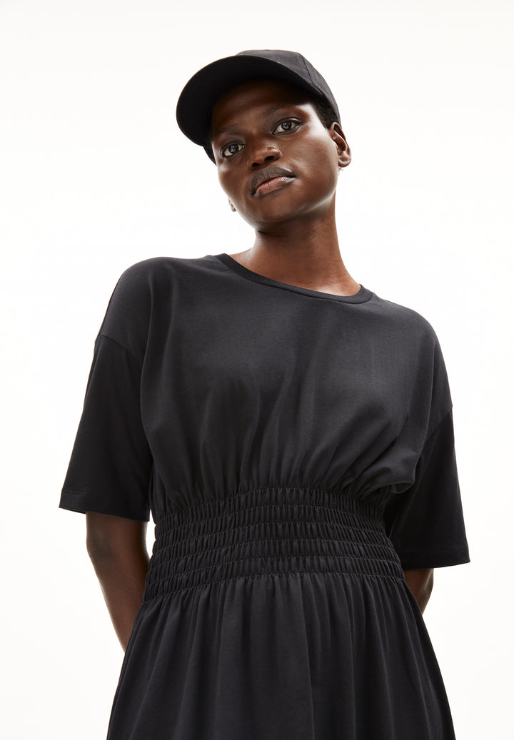 Robe longue avec taille smockée Kiwanaa