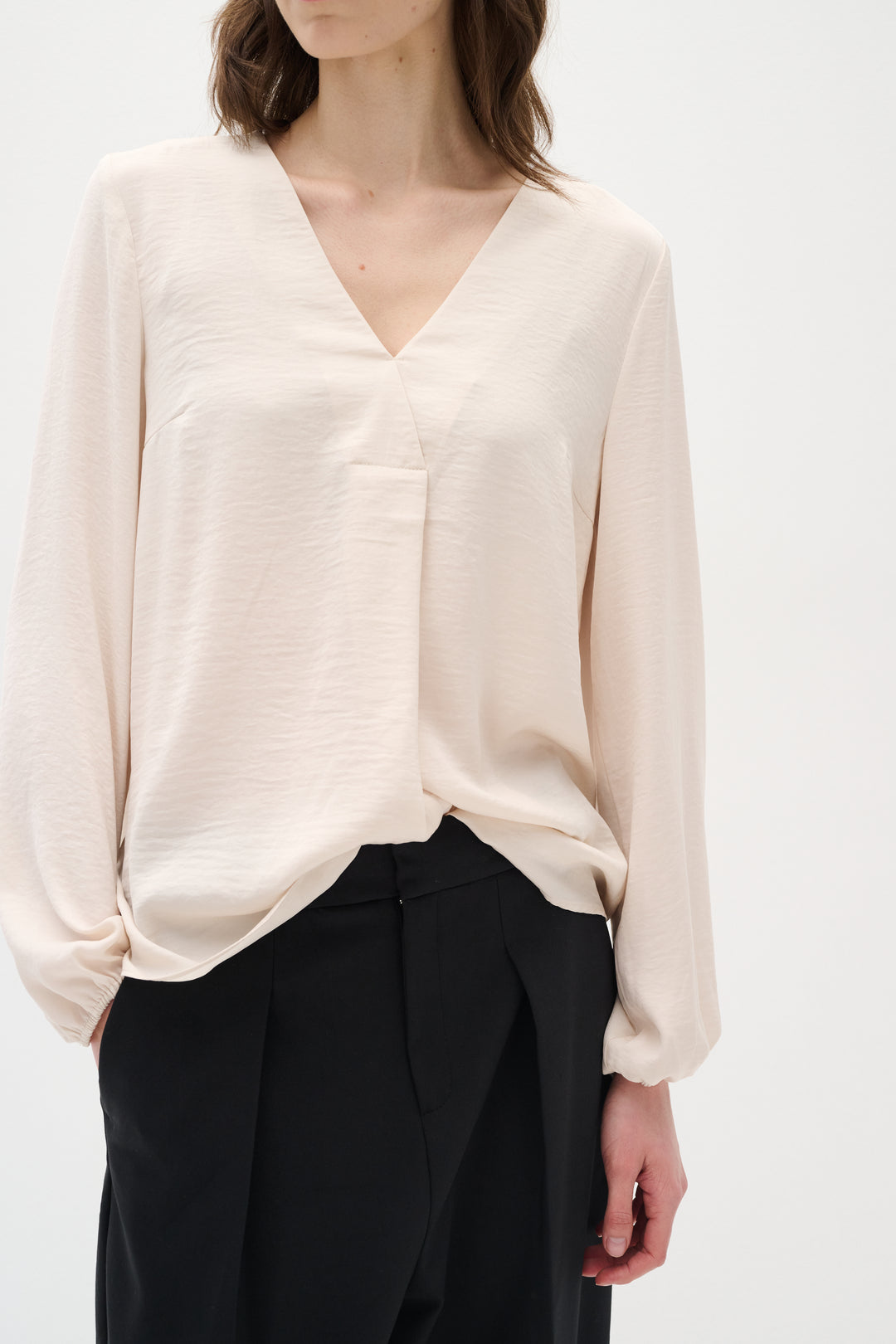 Blouse légère avec col V Rinda