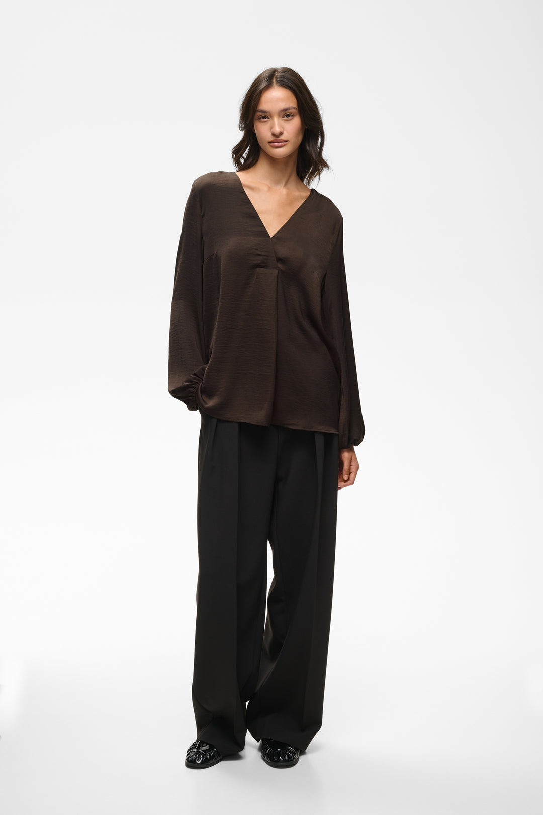 Blouse drapée à col V Rinda Chocolat