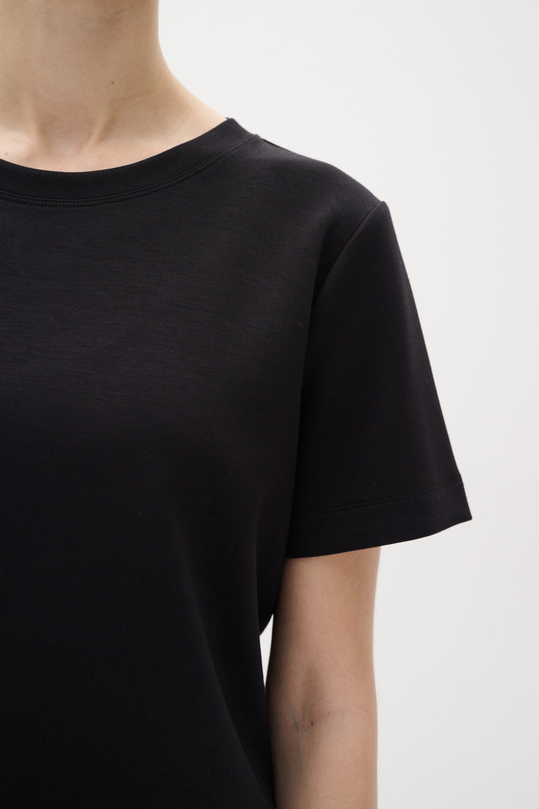 T-shirt essentiel à col rond Vincent Karmen