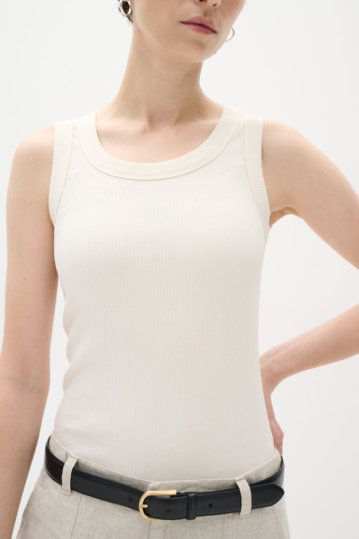 Camisole côtelée avec col rond Dagna