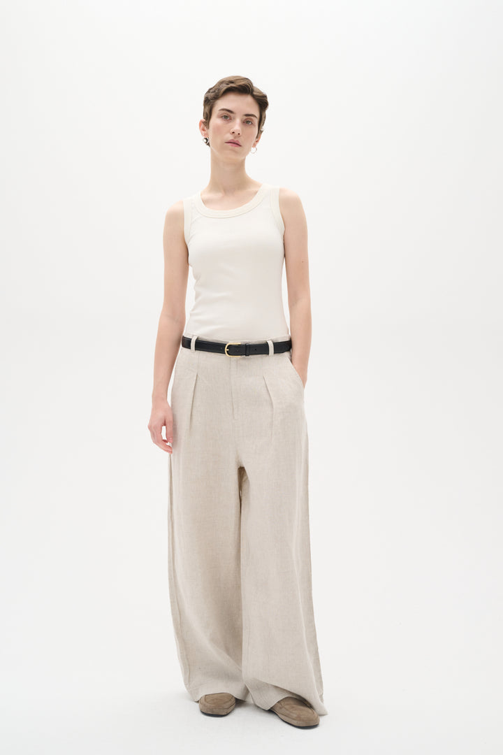 Camisole côtelée avec col rond Dagna