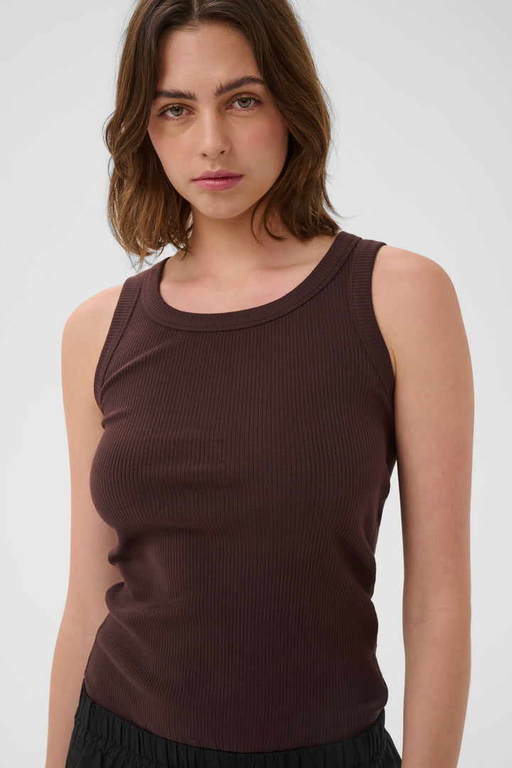 Camisole côtelée avec col rond Dagna