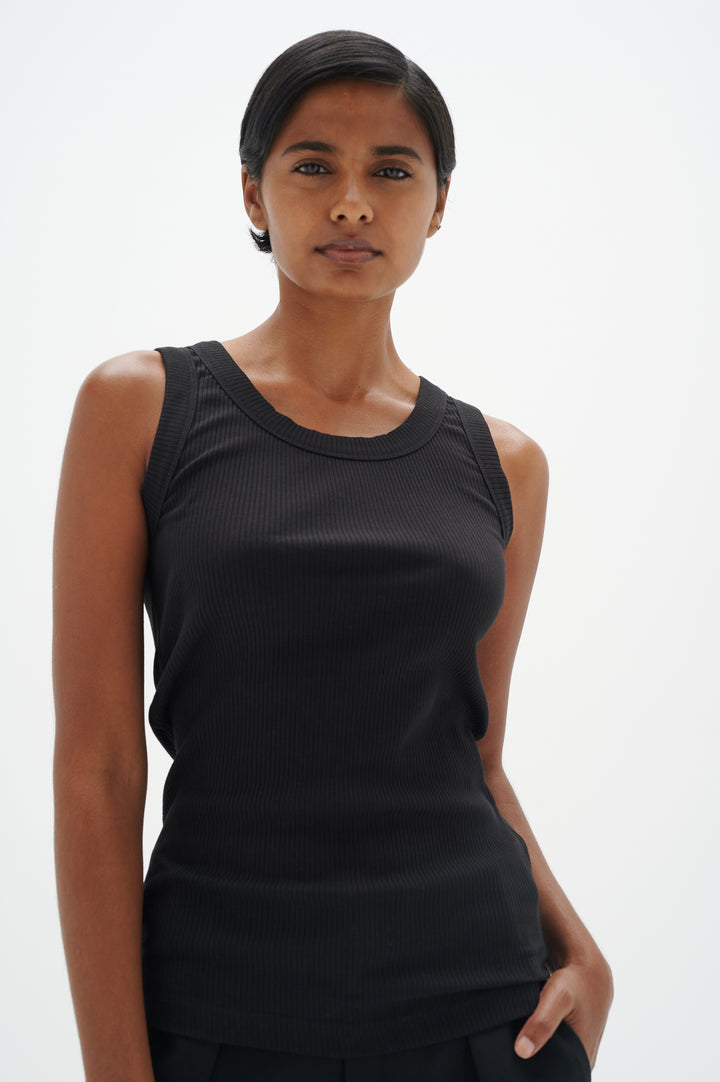 Camisole côtelée avec col rond Dagna