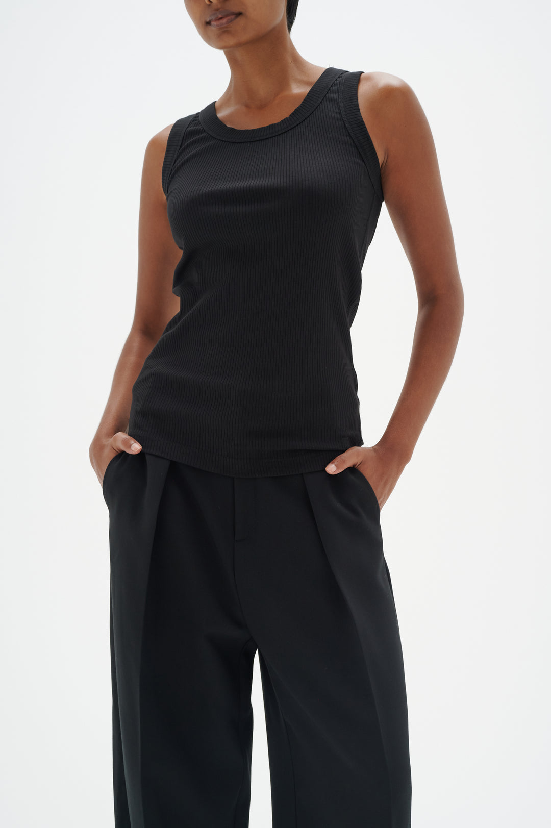 Camisole côtelée avec col rond Dagna