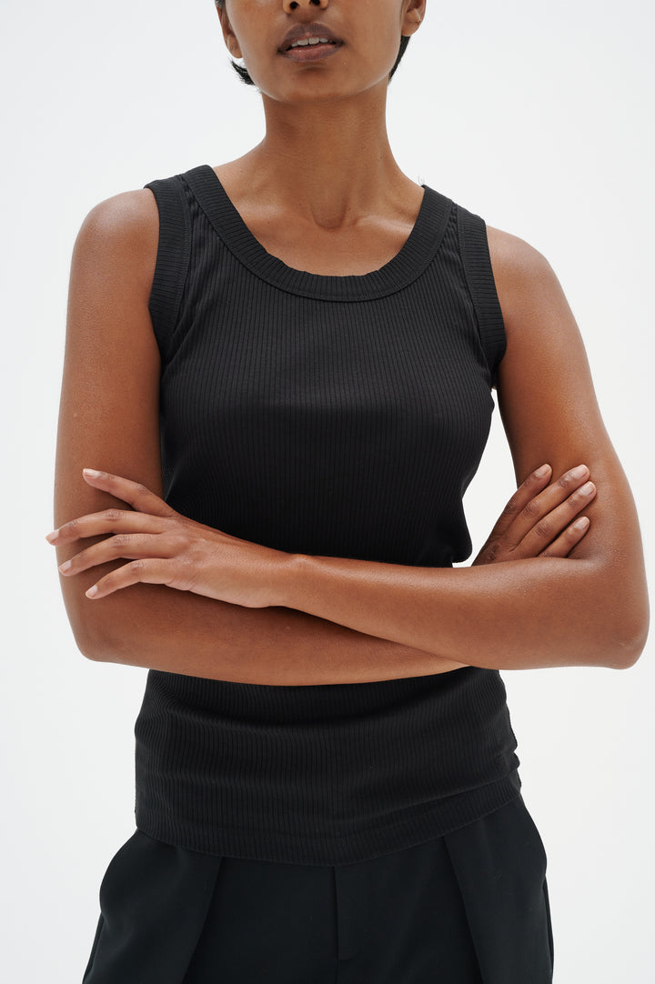 Camisole côtelée avec col rond Dagna
