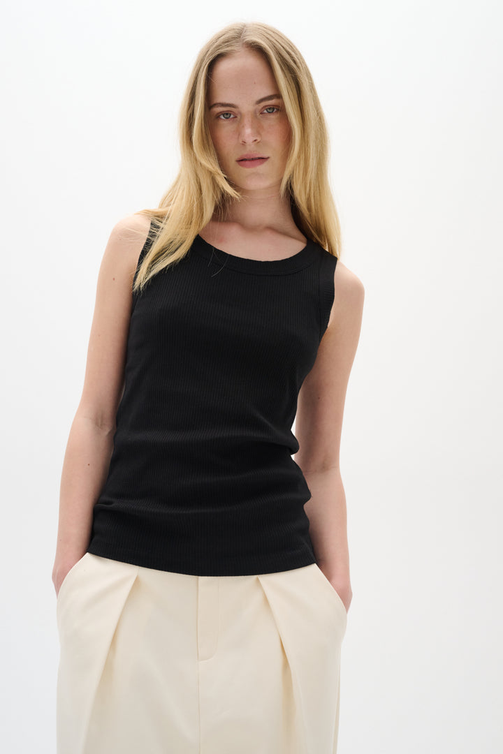 Camisole côtelée avec col rond Dagna