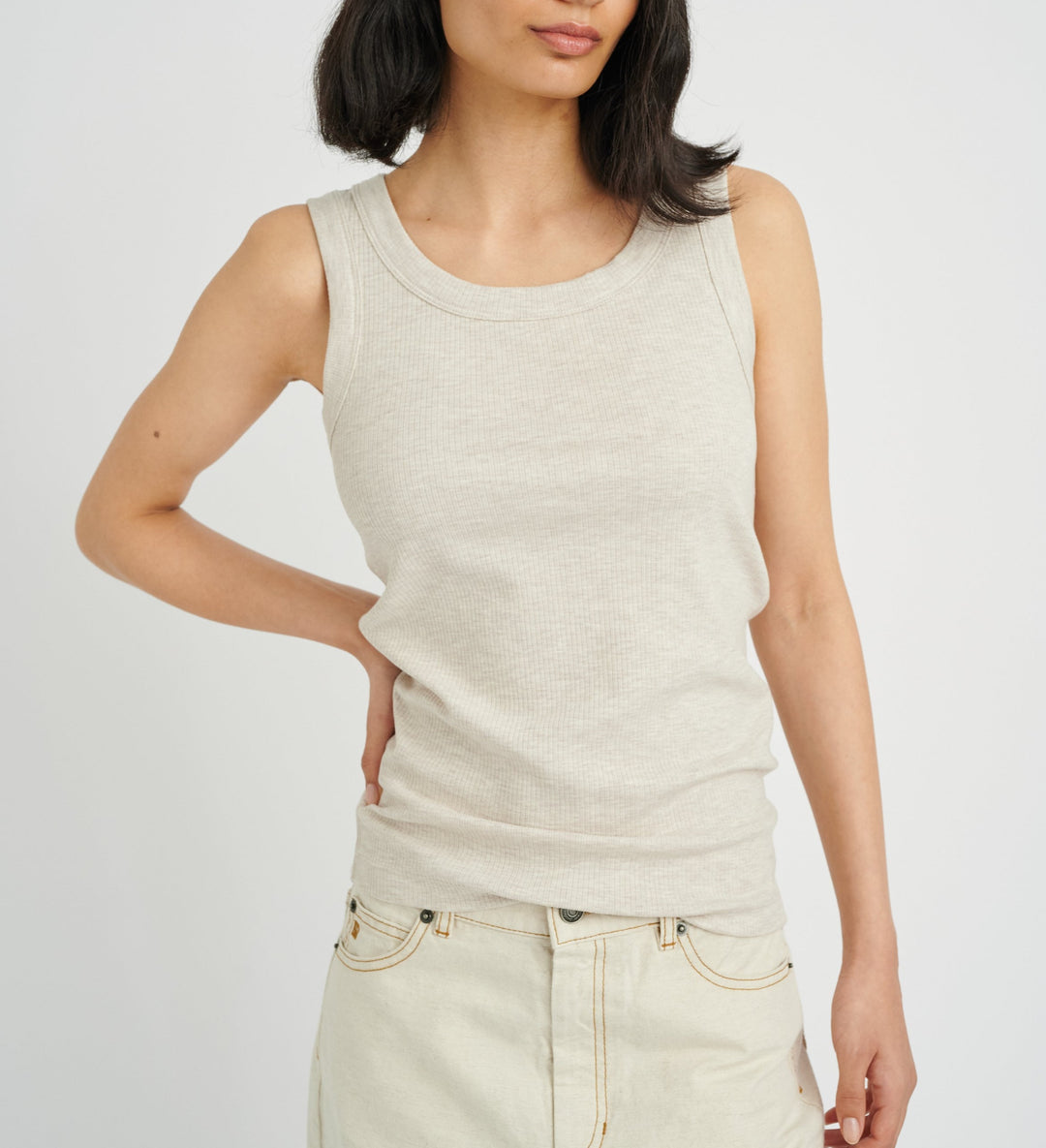 Camisole côtelée avec col rond Dagna